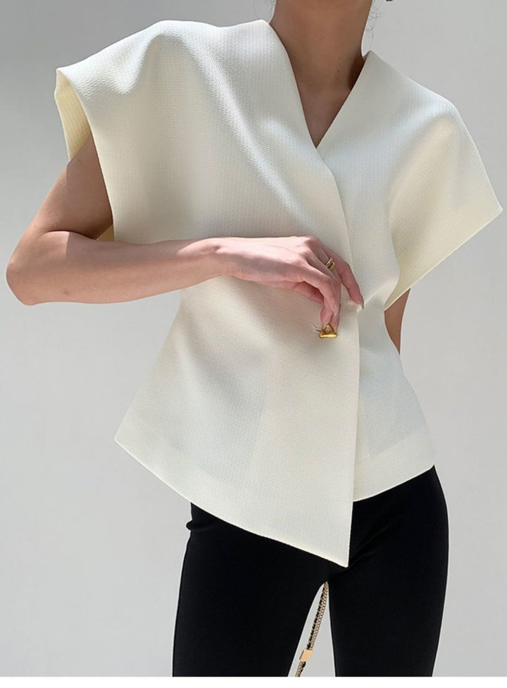 Cevalin | Top Scultoreo con Chiusura Dorata