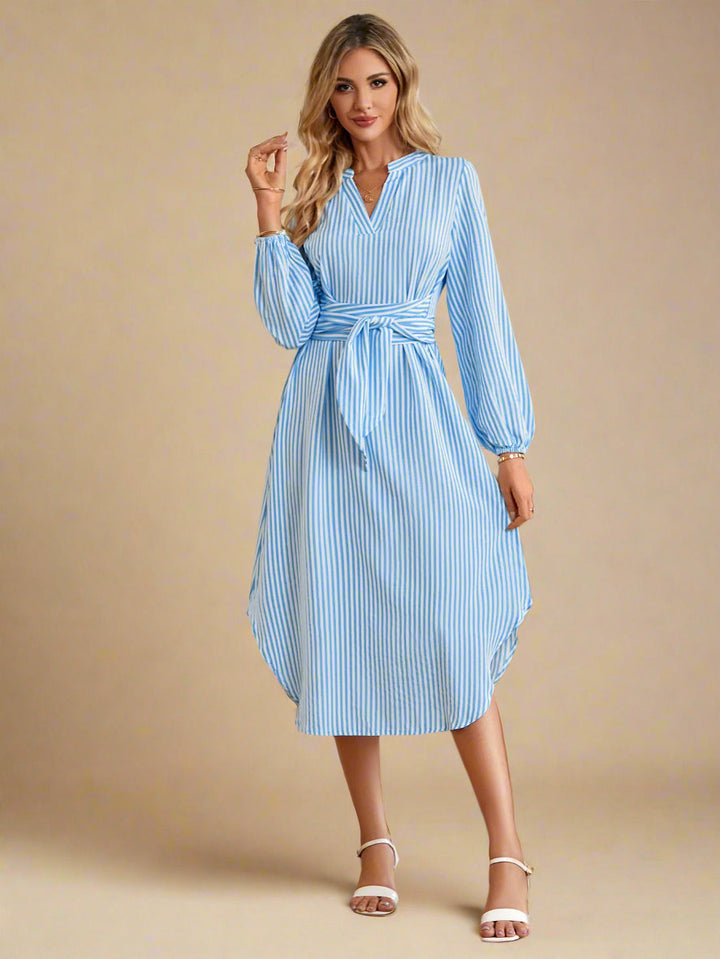 Liv abito | Eleganza a righe e vestibilità rilassata