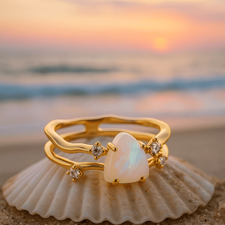 925 stříbrný prsten s měsíčním kamenem a zlatými ozdobami