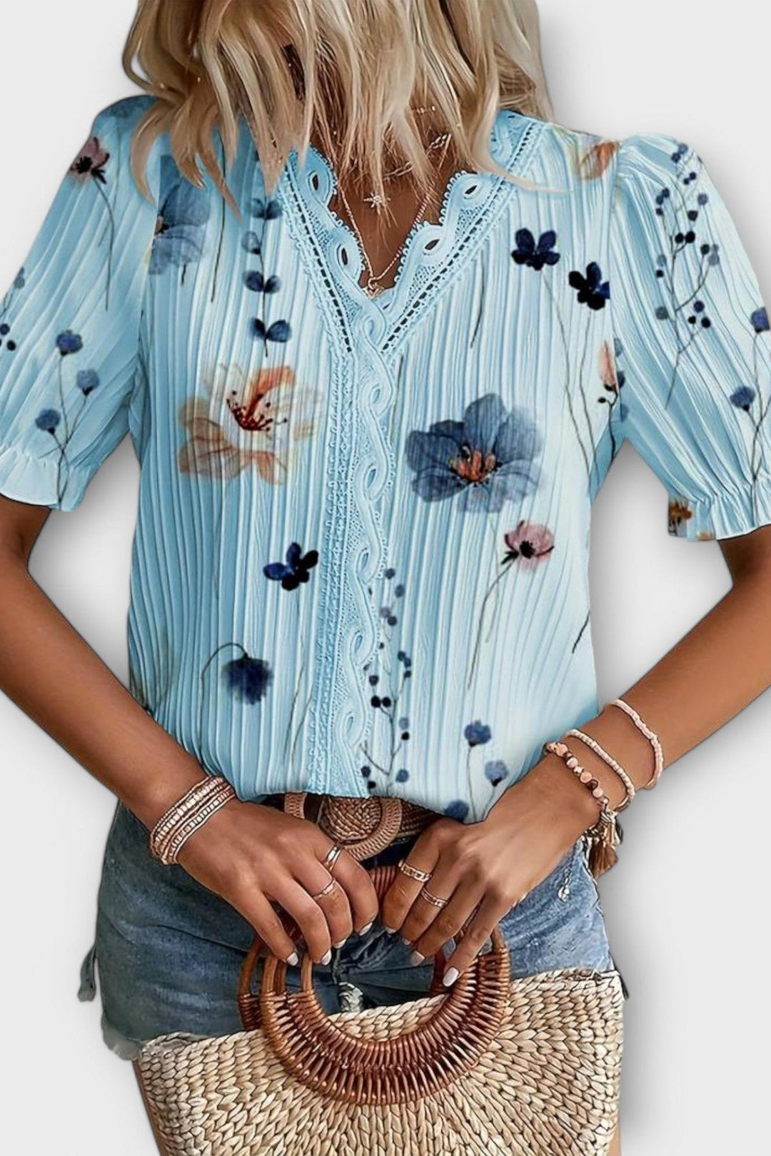 Bruna - Stylový top s V-výstřihem ve tvaru srdce