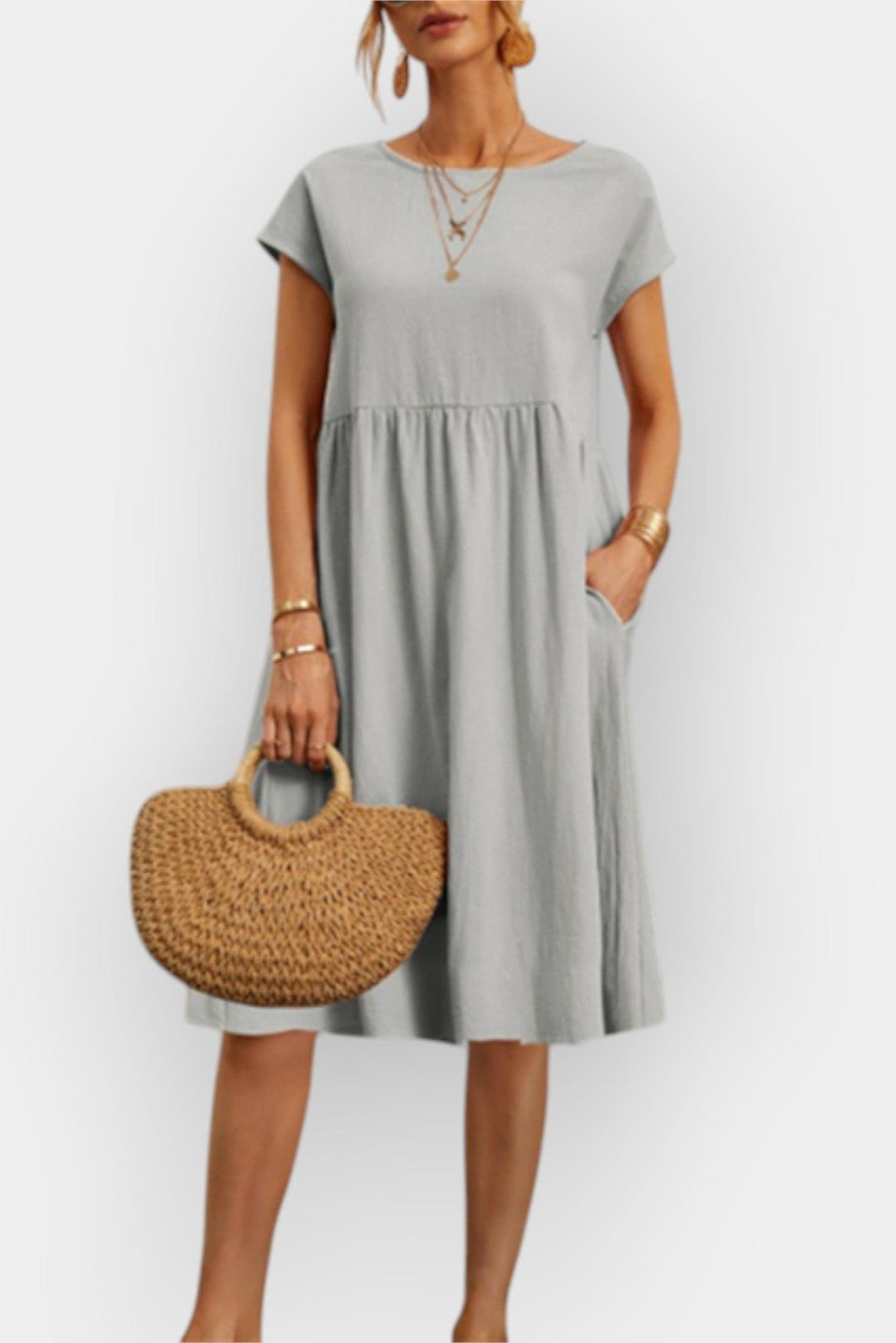 Nadčasové vintage šaty