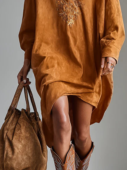 Abito midi stampato con scollatura a V, revers e maniche lunghe