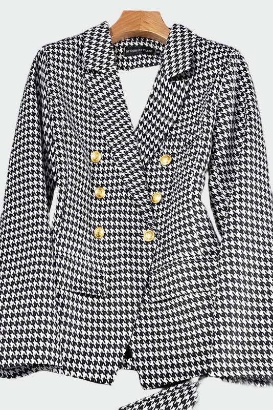 Bunda v klasickém střihu