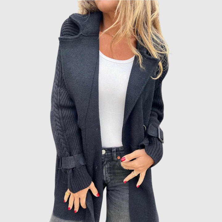 ZUZANA - Středně dlouhý dvouřadý kabát